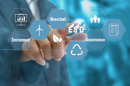 Bị phạt hàng triệu USD, doanh nghiệp giật mình với chữ “S” trong ESG