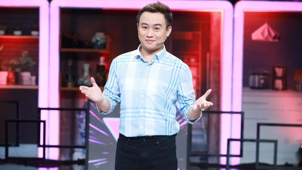 Diễn viên hài Hữu Tín nhai nuốt nửa viên thuốc lắc - 4 Diễn viên hài Hữu Tín nhai nuốt nửa viên thuốc lắc - 4
