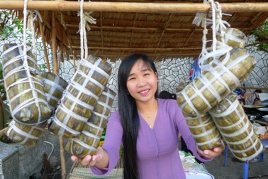 Rộn ràng "Sắc xuân miệt vườn" đất Tây Đô