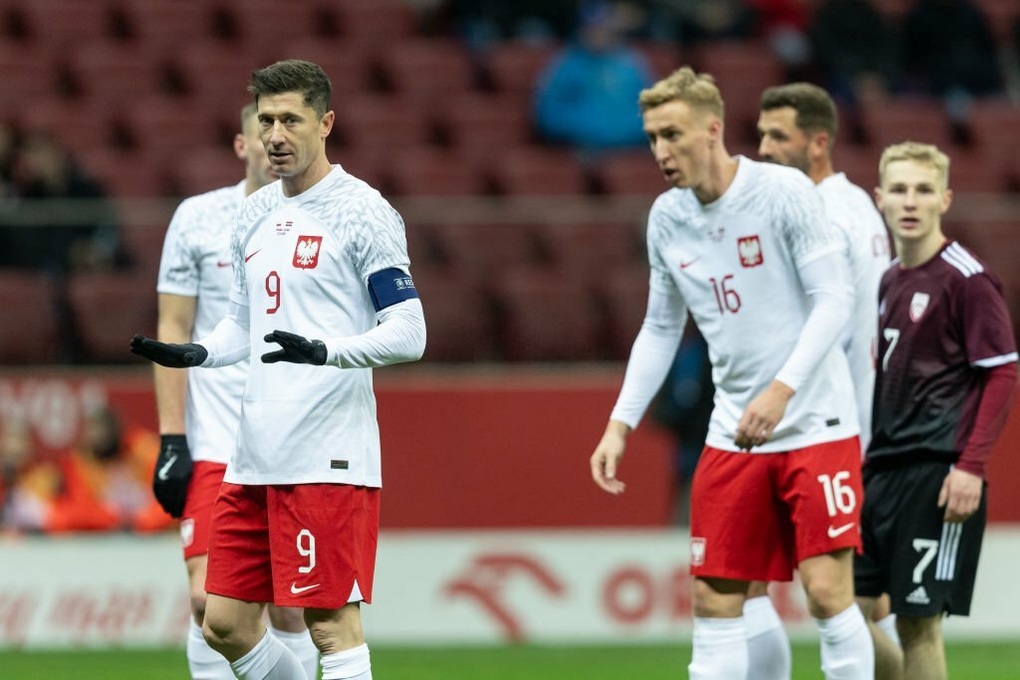 Bốc thăm play-off Euro 2024: Lewandowski rộng cửa dự giải - 1 Bốc thăm play-off Euro 2024: Lewandowski rộng cửa dự giải - 1