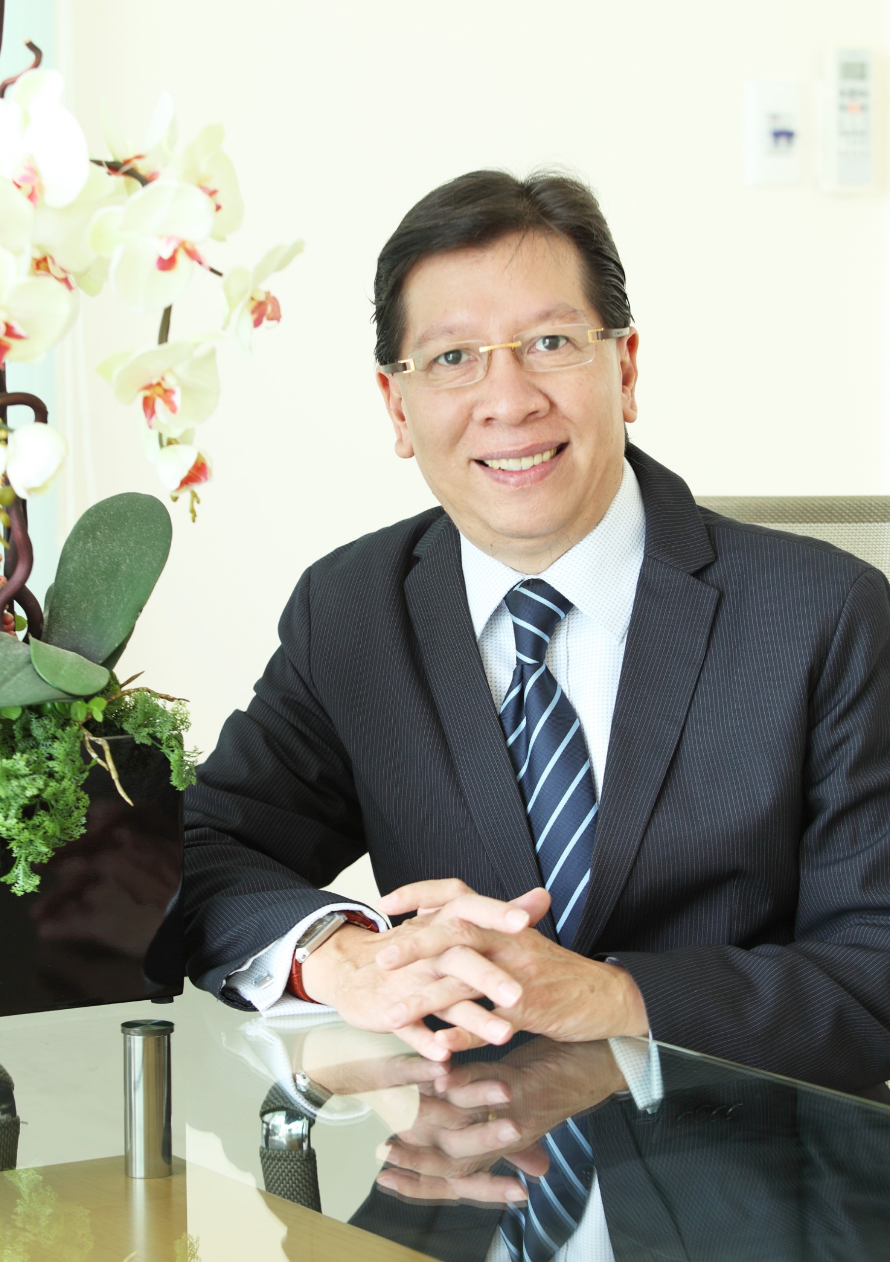 Sốt vàng đi qua: Ai lỗ, ai lãi? - 1