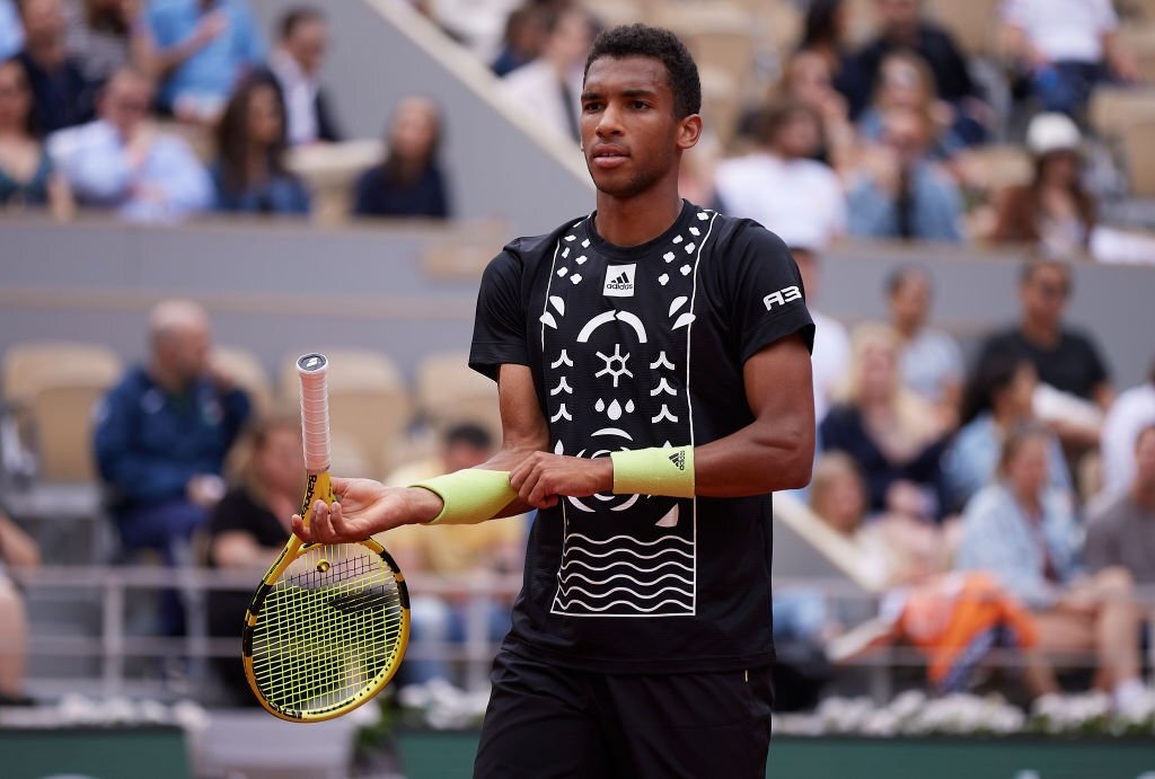 Alcaraz, Zverev tăng tốc ngay vòng đầu Roland Garros - 4