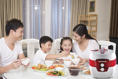 Bí quyết chọn nồi cơm điện tốt giá hợp lý