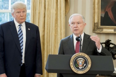 Ông Trump hối tiếc vì bổ nhiệm Bộ trưởng Tư pháp?