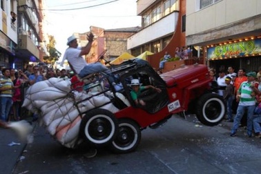 Ngày hội kỳ lạ tại “thiên đường” của xe Jeep