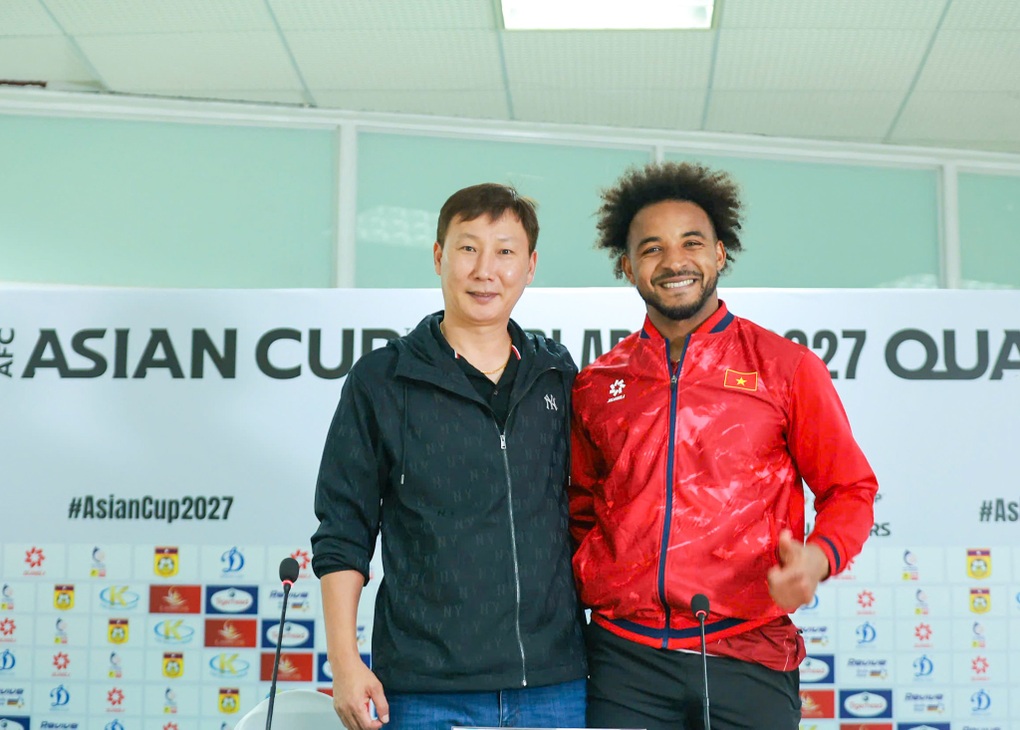 FIFA và AFC dành lời khen cho Xuân Son sau màn trở lại ấn tượng - 2