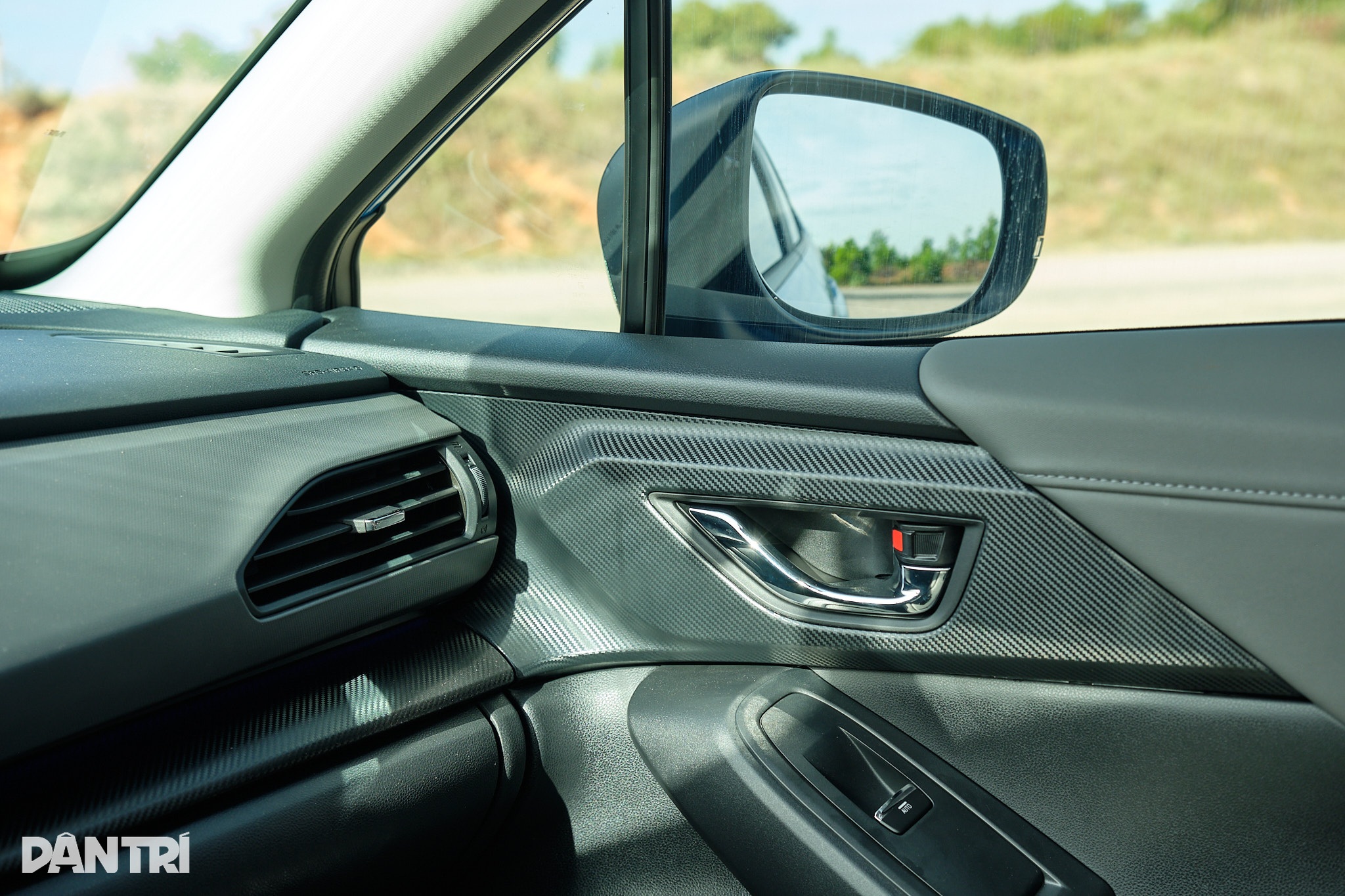 View - Trải nghiệm Subaru Crosstrek: "Món lạ" không dành cho số đông | Báo Dân trí