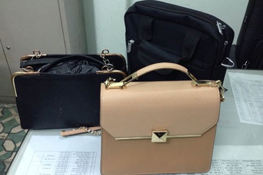 Hà Nội: Bắt giữ các đối tượng “vờ” đụng xe để ăn trộm đồ