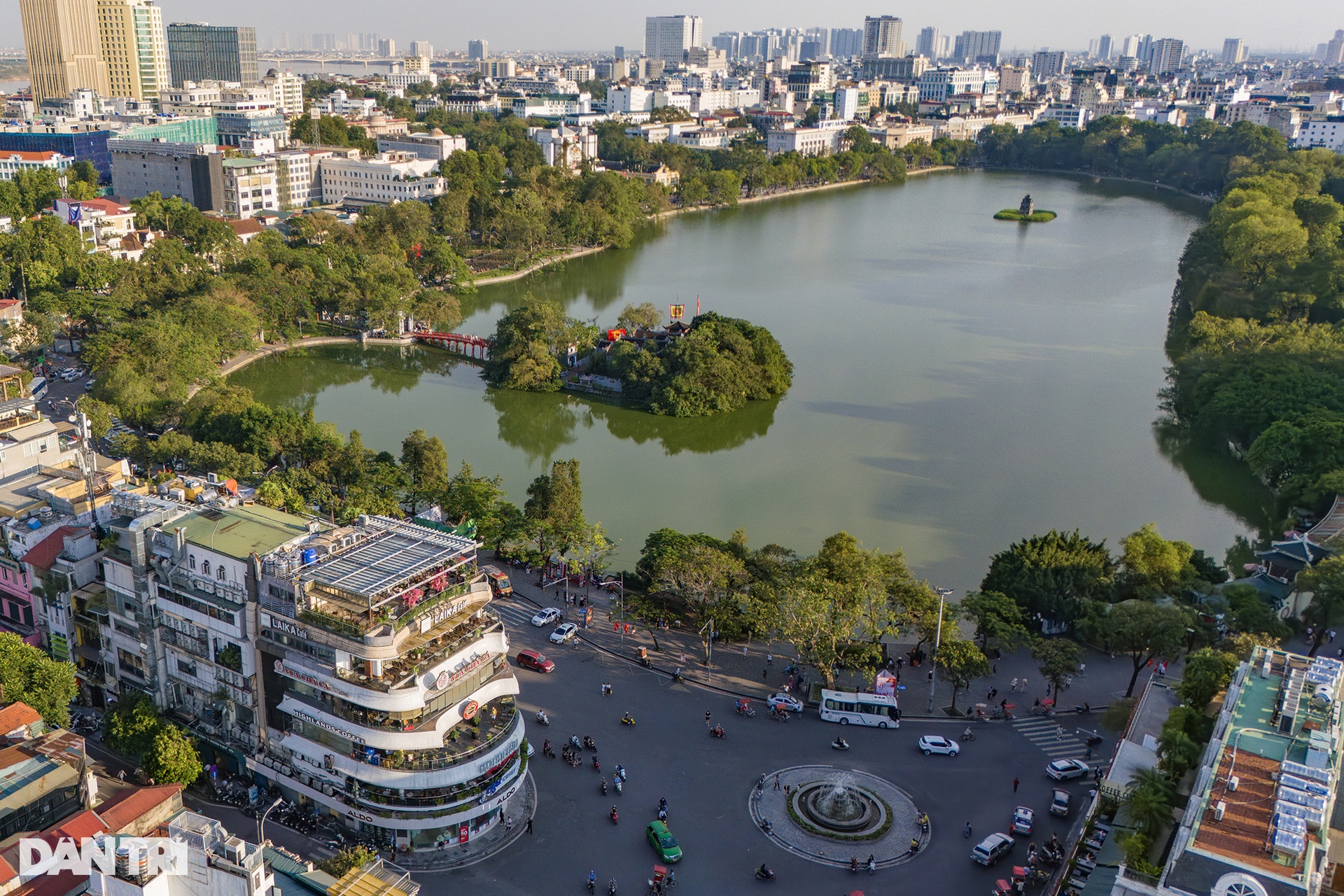 Hà Nội - đô thị hiện đại giữa lòng di sản nghìn năm - 4 Hà Nội - đô thị hiện đại giữa lòng di sản nghìn năm - 4
