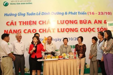 Cùng nỗ lực ngăn chặn tình trạng thiếu i-ốt tại Việt Nam