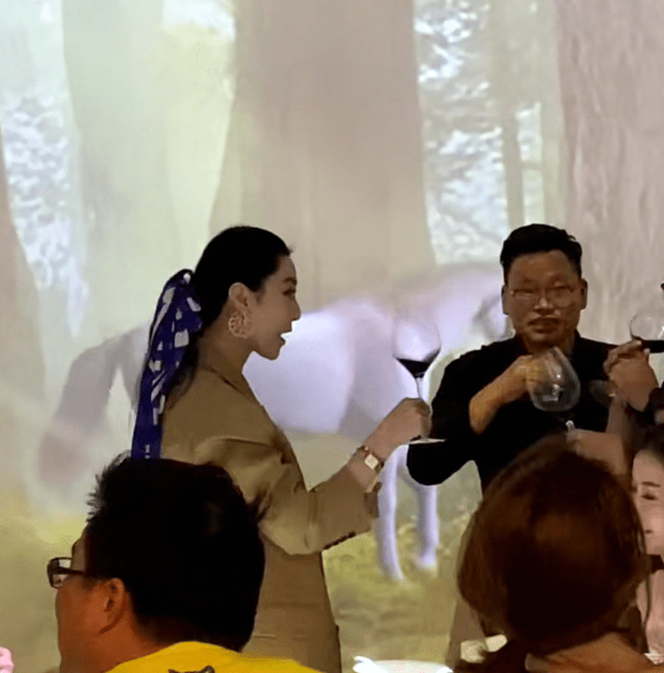 3 năm sau scandal trốn thuế, Phạm Băng Băng vẫn loay hoay tìm lại sự nghiệp - 8 3 năm sau scandal trốn thuế, Phạm Băng Băng vẫn loay hoay tìm lại sự nghiệp - 8