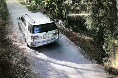 Phát hiện tài xế chở người dân trốn các chốt kiểm soát y tế