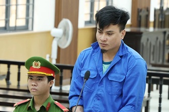 Lĩnh án chung thân vì chém hai cha con hàng xóm thương vong