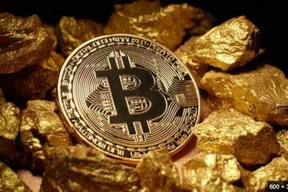 Thị trường tiền số 23/8: Vì sao bitcoin và vàng cùng tăng vọt?