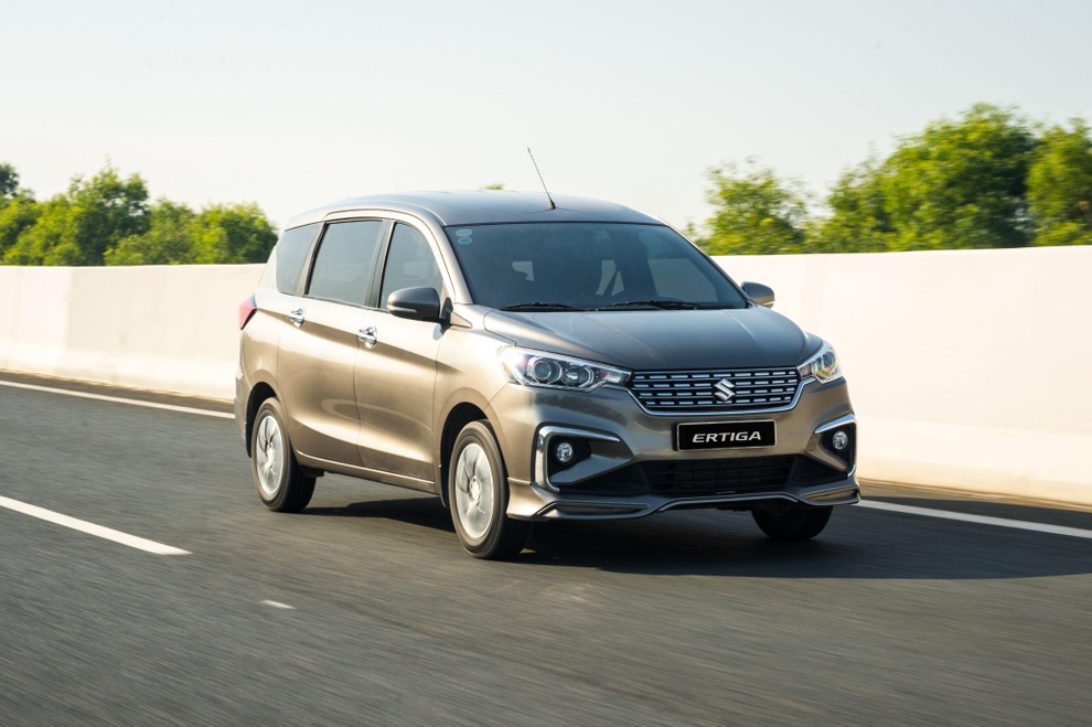 Suzuki ưu đãi tháng 10 hấp dẫn cho các dòng xe du lịch - 4 Suzuki ưu đãi tháng 10 hấp dẫn cho các dòng xe du lịch - 4