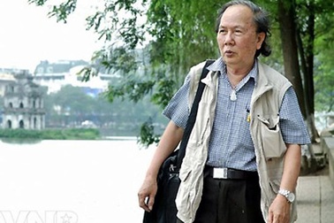 Xét tặng PGS. Hà Đình Đức danh hiệu công dân ưu tú Thủ đô 