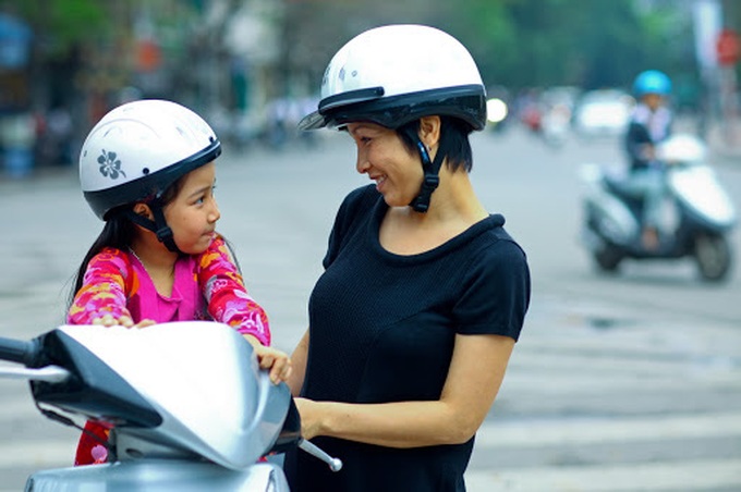 Hà Nội, bảo đảm an toàn giao thông trong năm học mới - Ảnh 1.