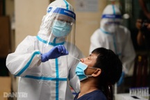 TPHCM phát hiện người làm trong khu công nghiệp dương tính với SARS-CoV-2