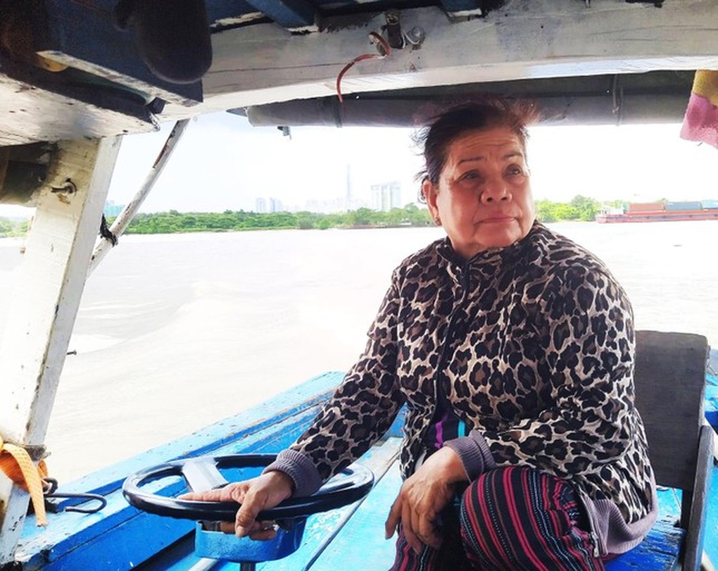 Những chiếc grab ghe phiêu bạt thương hồ - 1 Những chiếc grab ghe phiêu bạt thương hồ - 1