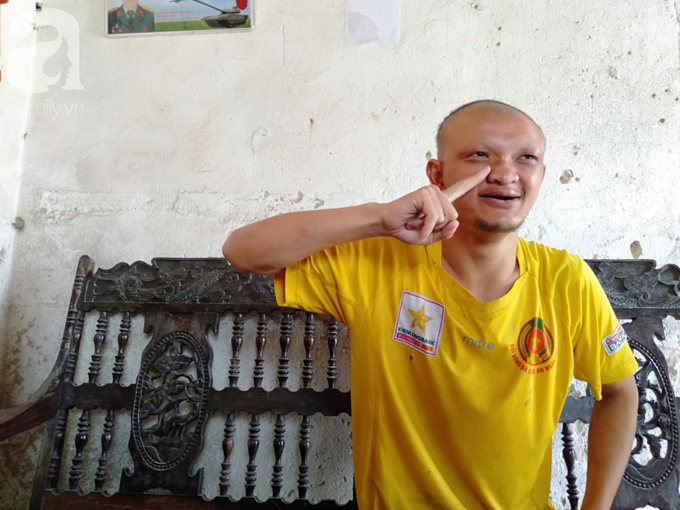 Gánh nặng của người mẹ ghẻ chăm chồng tai biến, con riêng của chồng bệnh down cùng hai đứa con thơ dại - Ảnh 3. Gánh nặng của người mẹ ghẻ chăm chồng tai biến, con riêng của chồng bệnh down cùng hai đứa con thơ dại - Ảnh 3.