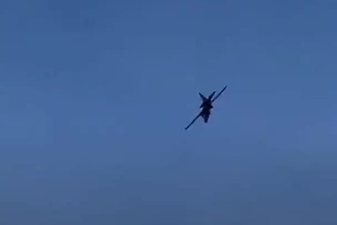 Mỹ: Khoảnh khắc phi công thoát hiểm khi tiêm kích lao xuống gần chung cư