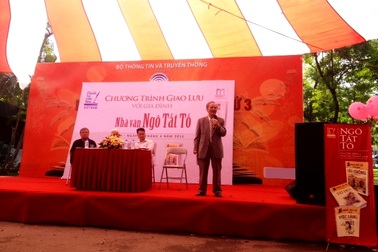 Gia đình nhà văn Ngô Tất Tố nhấn mạnh tầm quan trọng văn bản gốc