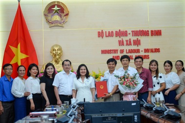 Đóng góp của cán bộ ngành với mô hình phục hồi chức năng cho trẻ tàn tật