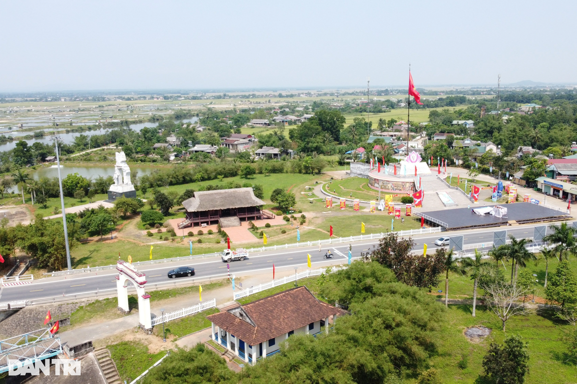 Đôi bờ Hiền Lương - Vĩ tuyến 17 rực rỡ trước ngày hội thống nhất - 3 Đôi bờ Hiền Lương - Vĩ tuyến 17 rực rỡ trước ngày hội thống nhất - 3