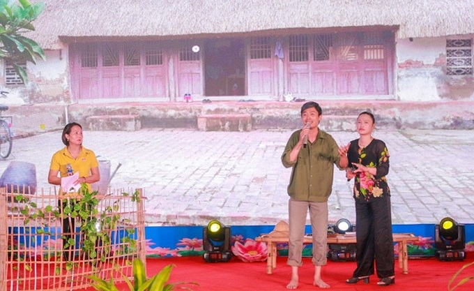 Một tiểu phẩm tuyên truyền pháp luật tại buổi lễ.