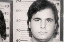 Nữ cảnh sát làm "mồi nhử" để bắt kẻ giết người hàng loạt trên xa lộ