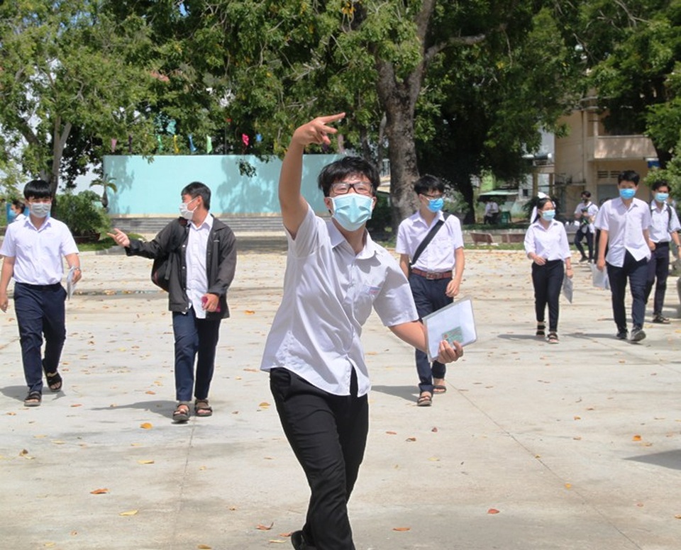 Thí sinh cả nước nói gì về đề nghị luận văn học gây hứng thú? - 25 Thí sinh cả nước nói gì về đề nghị luận văn học gây hứng thú? - 25