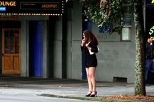 Khi gái mại dâm muốn truy tố khách làng chơi