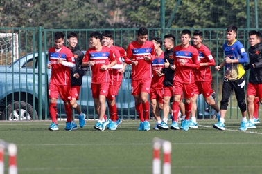 Các đối thủ của U23 Việt Nam chuẩn bị như thế nào trước M-150 Cup?