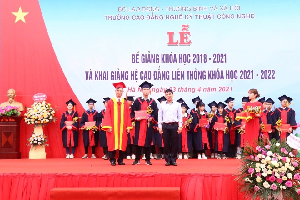 Một nghề thì sống, đống nghề thì chết - 1 Một nghề thì sống, đống nghề thì chết - 1