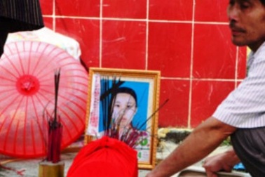 4 nữ sinh bị xe tải cán vừa ký cam kết không đi xe máy tới trường