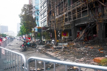 Cháy lan sang nhà hàng xóm, ai bồi thường?