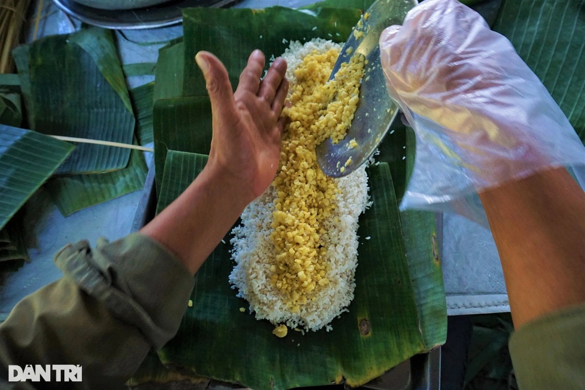 Chuyện ông Hai trời, hơn 20 năm đưa hương vị Tết đi khắp Việt Nam - 19 Chuyện ông Hai trời, hơn 20 năm đưa hương vị Tết đi khắp Việt Nam - 19