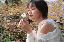 Châu Bùi bất ngờ chia sẻ về chuyện tình cảm: "Ai cũng thật đáng thương"