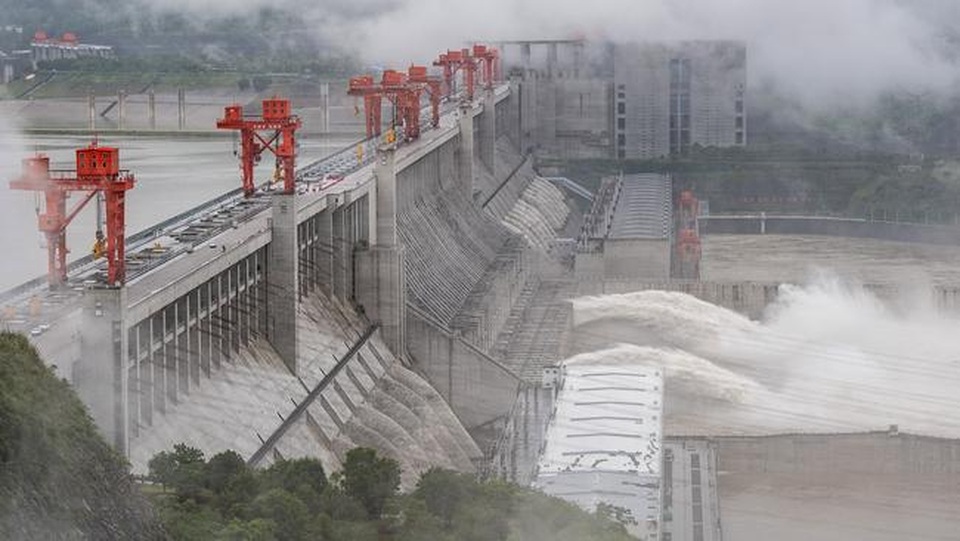 Đê sông Trường Giang vỡ, 9.000 người Trung Quốc buộc phải di tản - 1 Đê sông Trường Giang vỡ, 9.000 người Trung Quốc buộc phải di tản - 1