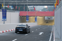 Thông xe hầm chui Lê Văn Lương gần 700 tỷ đồng ở Hà Nội