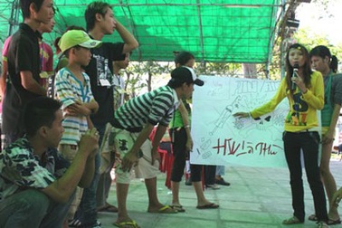 Trẻ đường phố là đối tượng cần thông tin về AIDS nhất 
