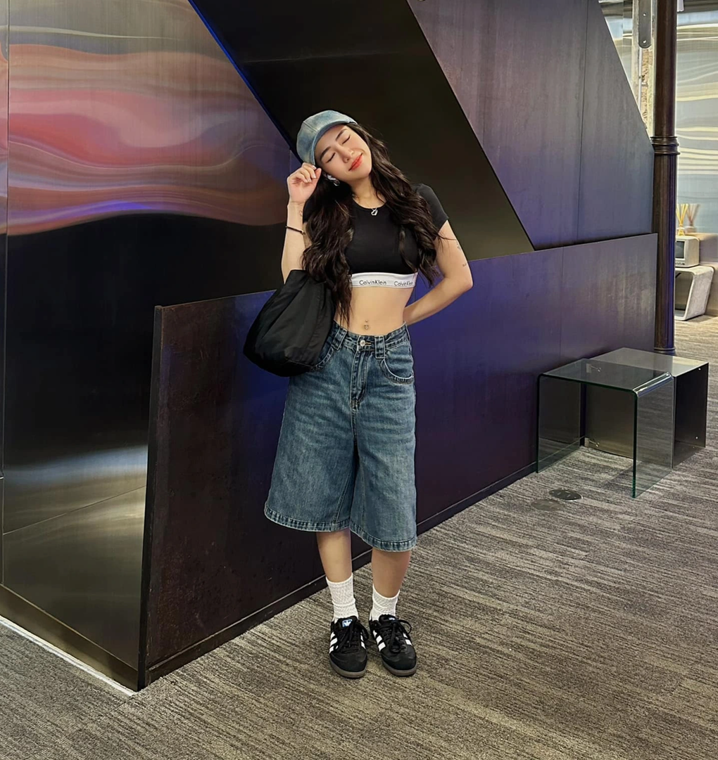 Con gái đại gia Minh Nhựa ăn mặc gợi cảm sau hai lần sinh nở - 2