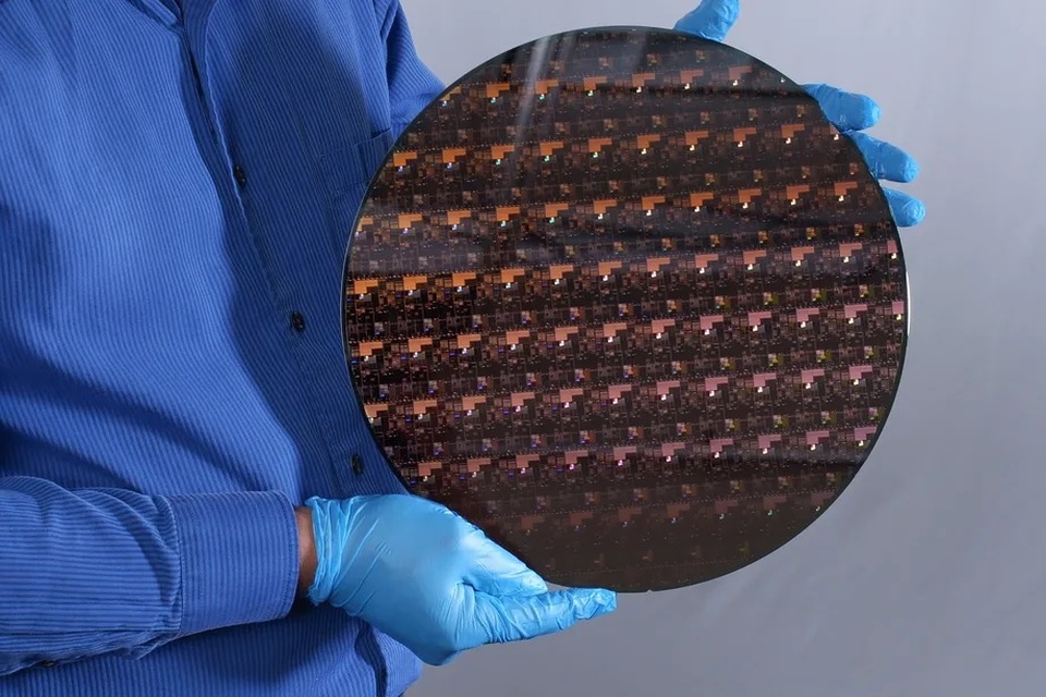IBM ra mắt chip 2 nm đầu tiên thế giới - 1 IBM ra mắt chip 2 nm đầu tiên thế giới - 1