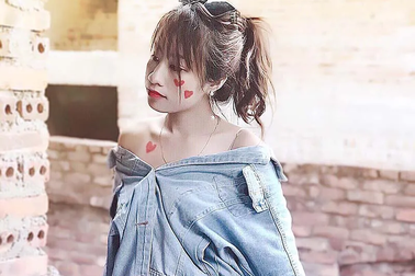 Tự khúc tháng 8: Chuyến tàu lỡ bến, người thương lạc đường