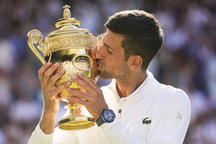 Djokovic vô địch Wimbledon 2022: Chiến thắng của kinh nghiệm và bản lĩnh