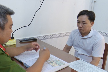 Bắt thủ quỹ “ém” tiền lương giáo viên rồi bỏ trốn suốt 9 năm qua