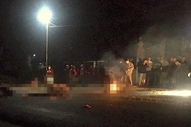 Hai xe máy tông nhau, 4 người thương vong