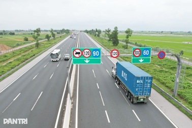 Tranh luận cách vượt khi cấm xe tải đi vào làn 1 cao tốc Hà Nội - Hải Phòng