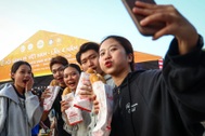 Lễ hội Bánh mì TPHCM ken đặc người “săn” bánh mì trứ danh