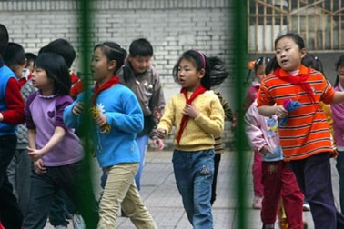 Phát hiện hàng may mặc trẻ em của Trung Quốc chứa chất độc